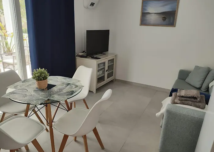 Cala Ferrera Home&Me